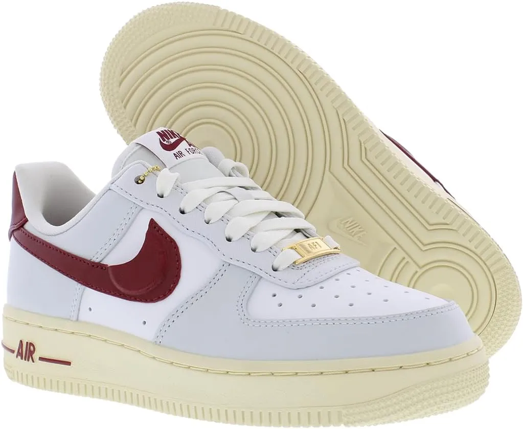 Nike Women's Low-Top Sneakers