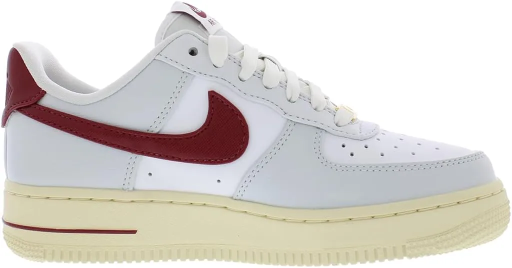 Nike Women's Low-Top Sneakers